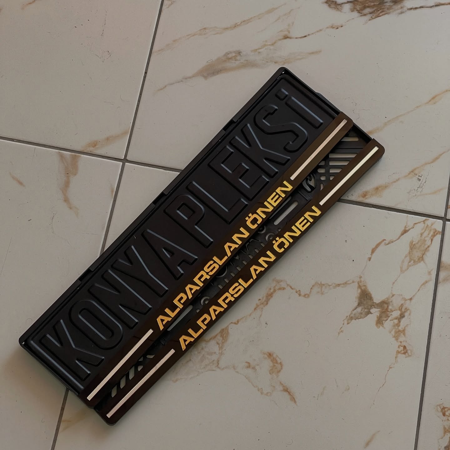 Gold Gümüş Plakalık