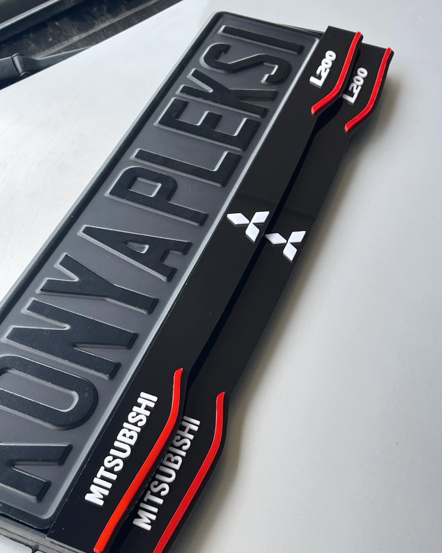 Mitsubishi Lip Plakalık